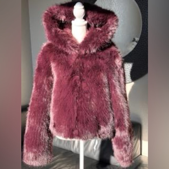 FREE PEOPLE LOUDER PLEASE faux fur jacket! size small NWT color Grape 🍇 GORGEOUS - Picture 7 of 13